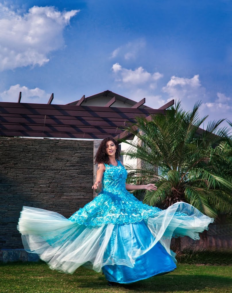 Pre-wedding outdoor shoot